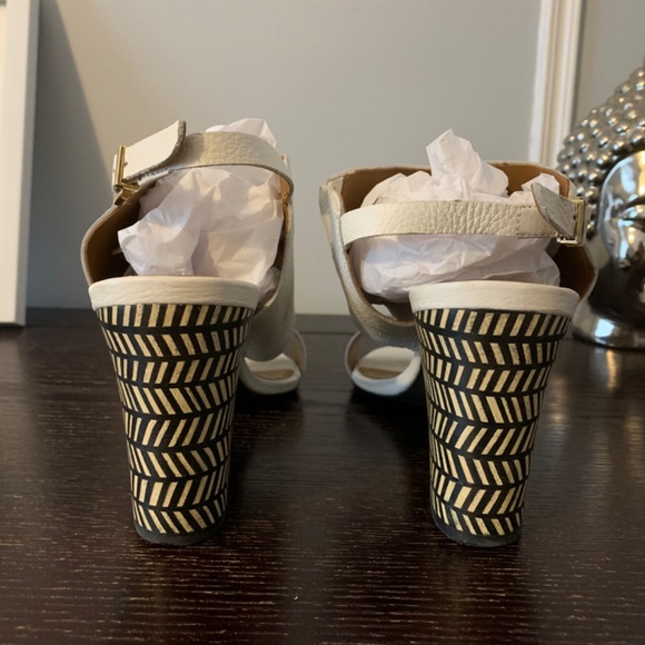 Ateliers white leather block sandals - Picture 2 of 7
